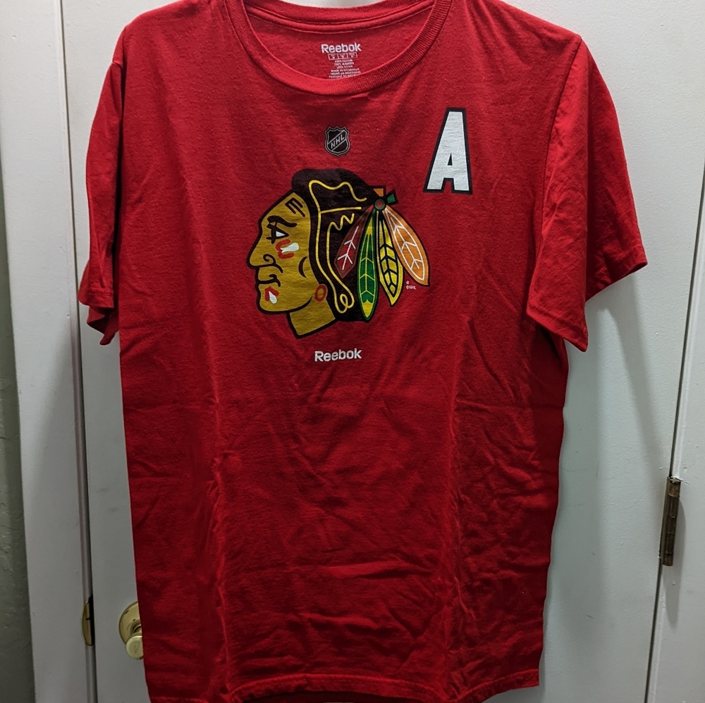 Reebok NHL Chicago Blackhawks Medium Tee T Shirt